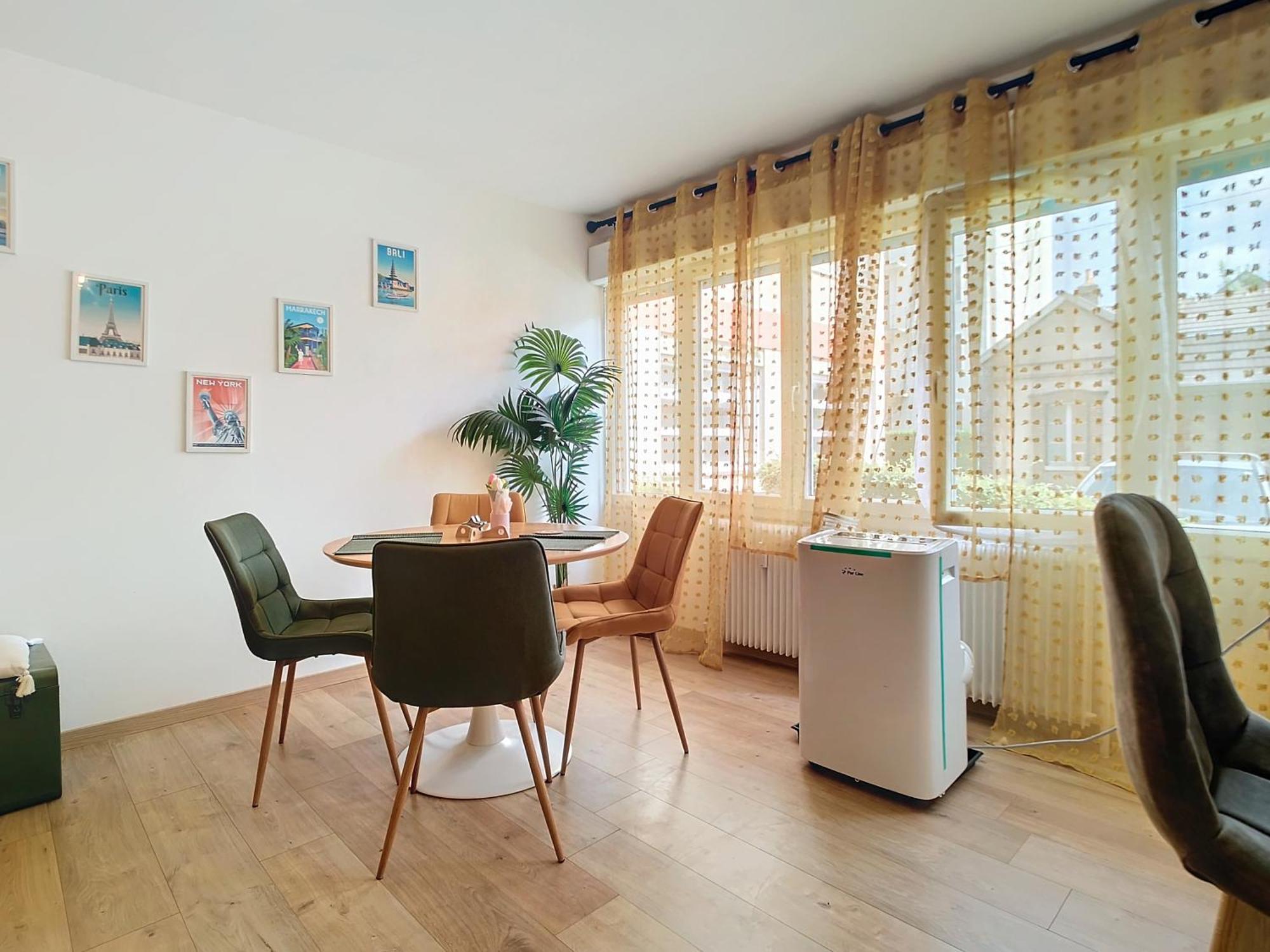 Maison Du Bonheur 2 A Troyes Logement Entier Avec Parking Exterior foto